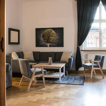 Grand Family Apartment / Main Square / Old Town Appartamento